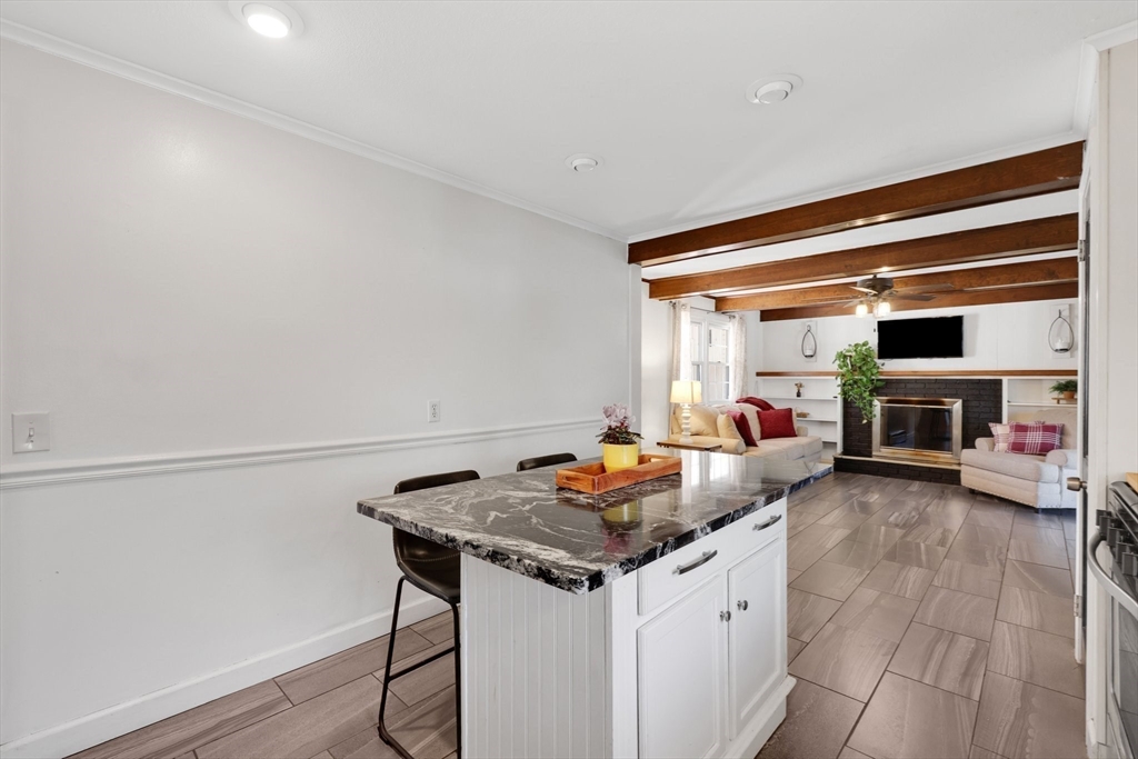 Wilbraham, Massachusetts 01095, United States, 4 Bedrooms Bedrooms, ,2 BathroomsBathrooms,Residential,Contingent,90948