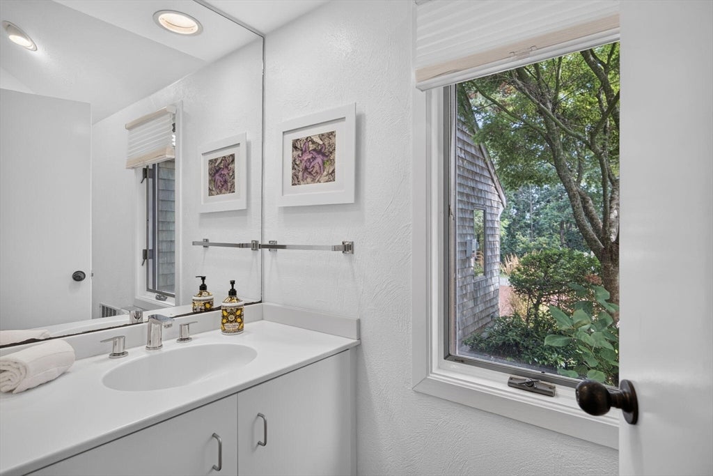 70 Chequessett Knolls Dr, Wellfleet, MA, 70 Chequessett Knolls Dr, Wellfleet, MA Photo #16