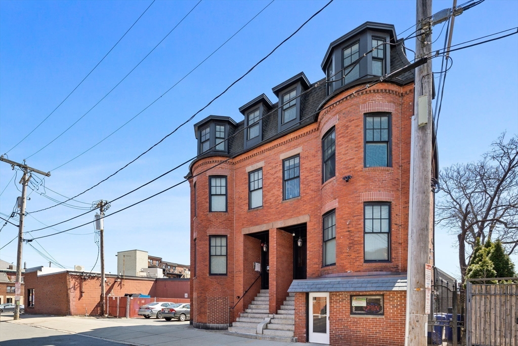 103-105 Broadway