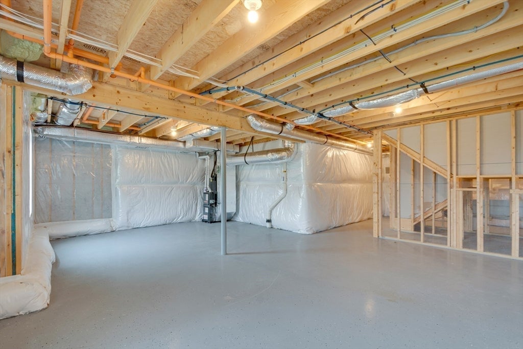 1202 Hazelwood Way #1202, Clinton, MA Photo #27