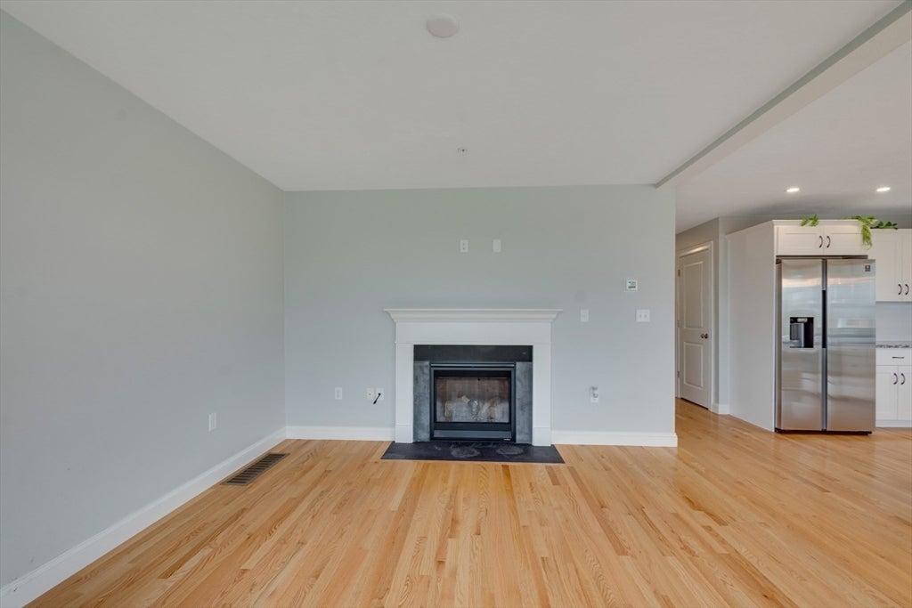 1202 Hazelwood Way #1202, Clinton, MA Photo #10