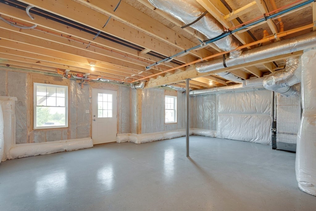 1202 Hazelwood Way #1202, Clinton, MA Photo #26