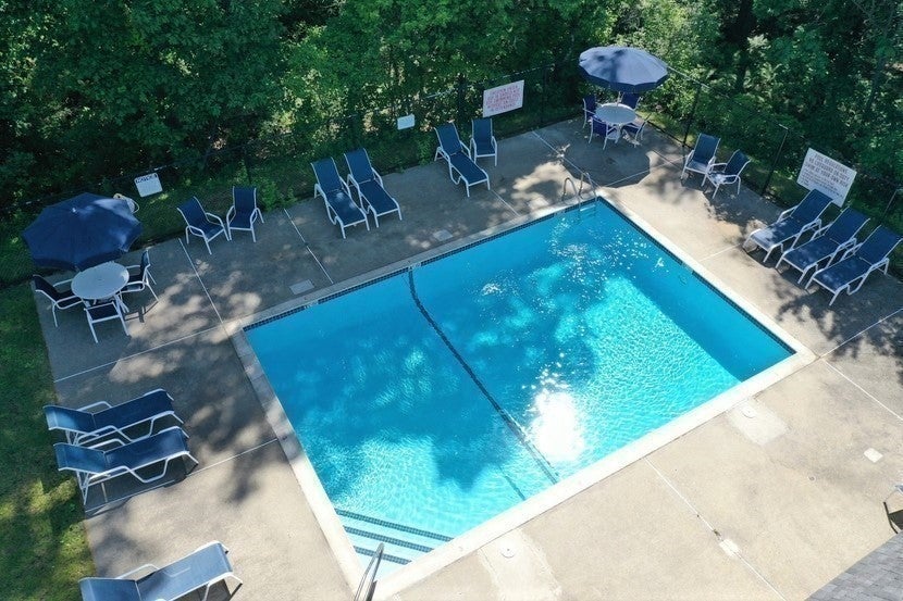 18 Knollwood Court #18, Burlington, MA, 18 Knollwood Court #18, Burlington, MA Photo #25