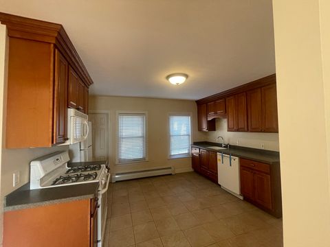 Photo of 363 Shrewsbury St #2, Worcester, MA 01604 (MLS # 73457300)