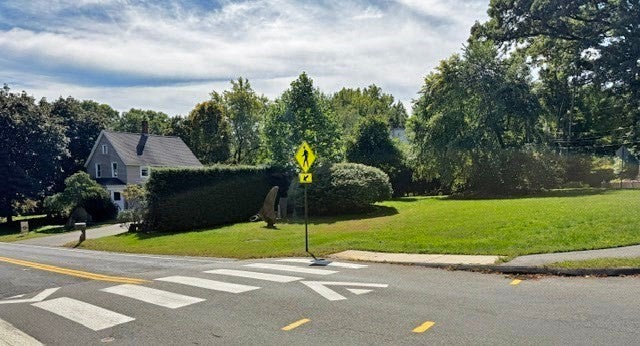 26 Nonotuck Street, Northampton, MA, 26 Nonotuck Street, Northampton, MA Photo #2