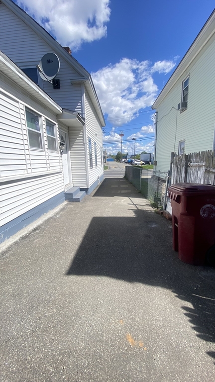 75 Plain St, Lowell, MA, 75 Plain St, Lowell, MA Photo #3