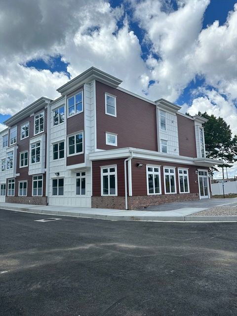34-36 Harrington Ave Shrewsbury MA 01545