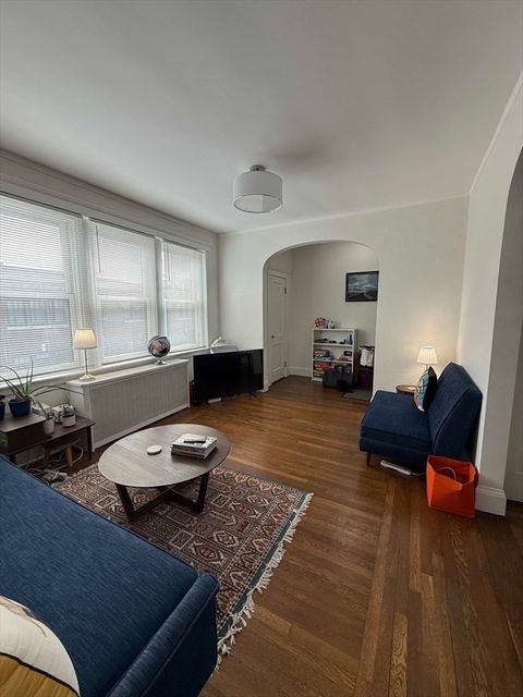 Photo of 429 Washington St #6, Brookline, MA 02446 (MLS # 73487345)