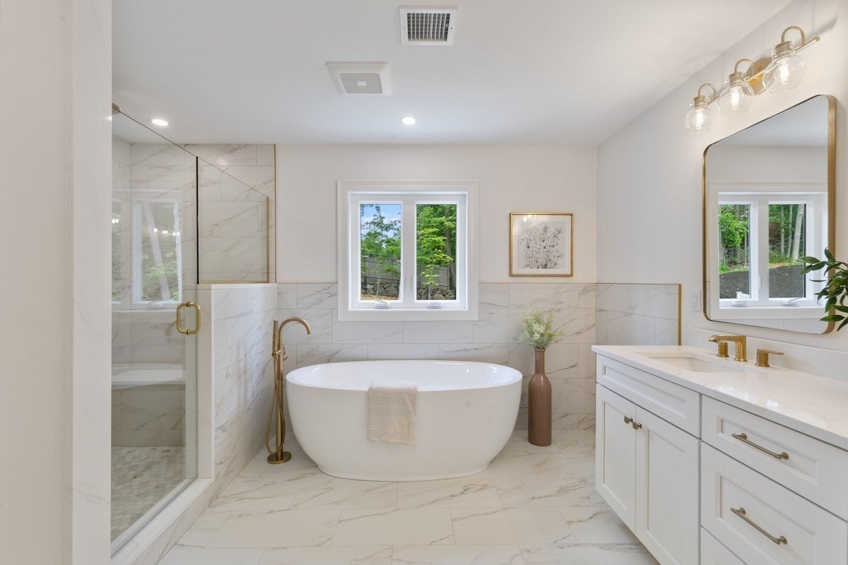 477 Main St #205, Stoneham, MA, 477 Main St #205, Stoneham, MA Photo #11