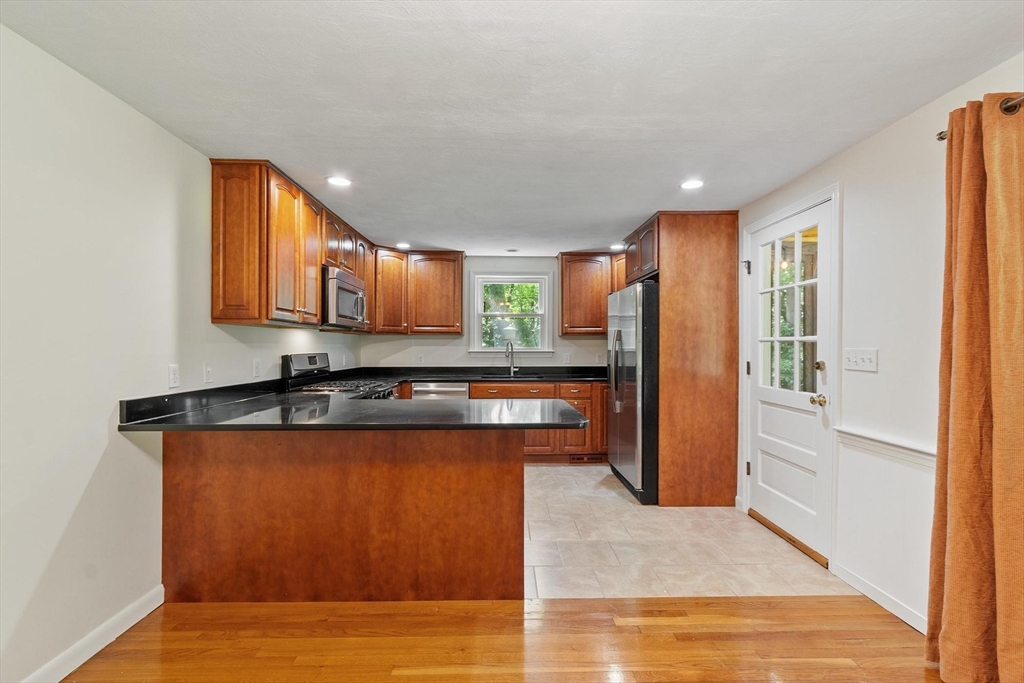 21 Cherokee Rd
