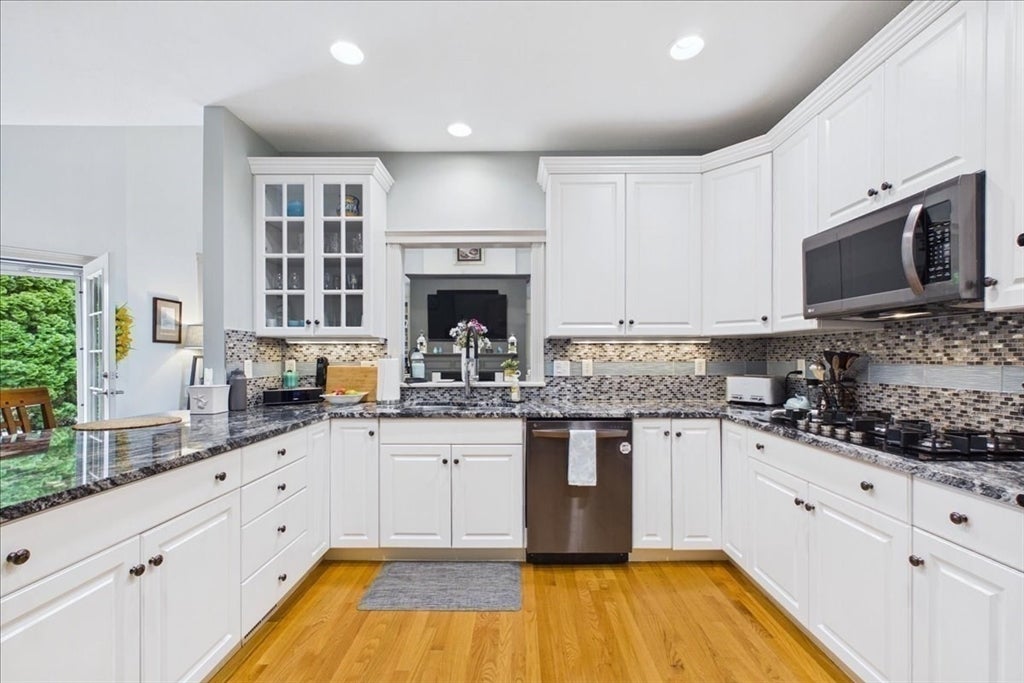 43 White Cliffs Drive, Plymouth, MA, 43 White Cliffs Drive, Plymouth, MA Photo #18