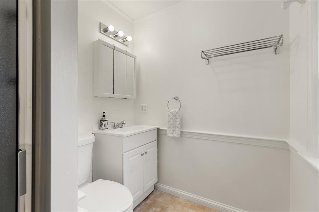 17 Highland Street #1, Rockport, MA Photo #20
