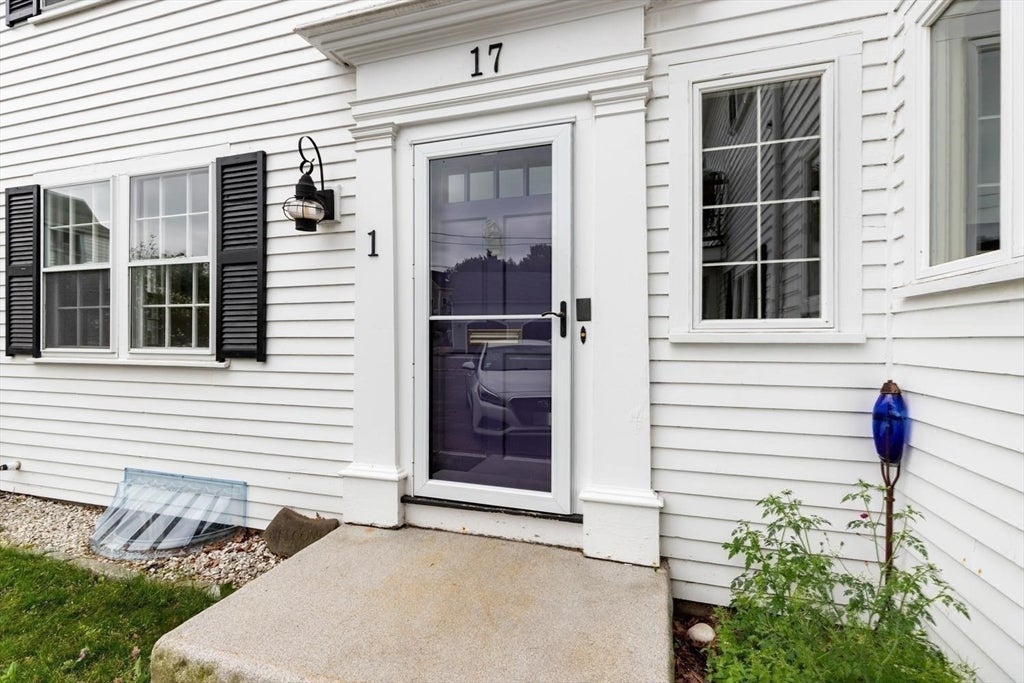 17 Highland Street #1, Rockport, MA Photo #1