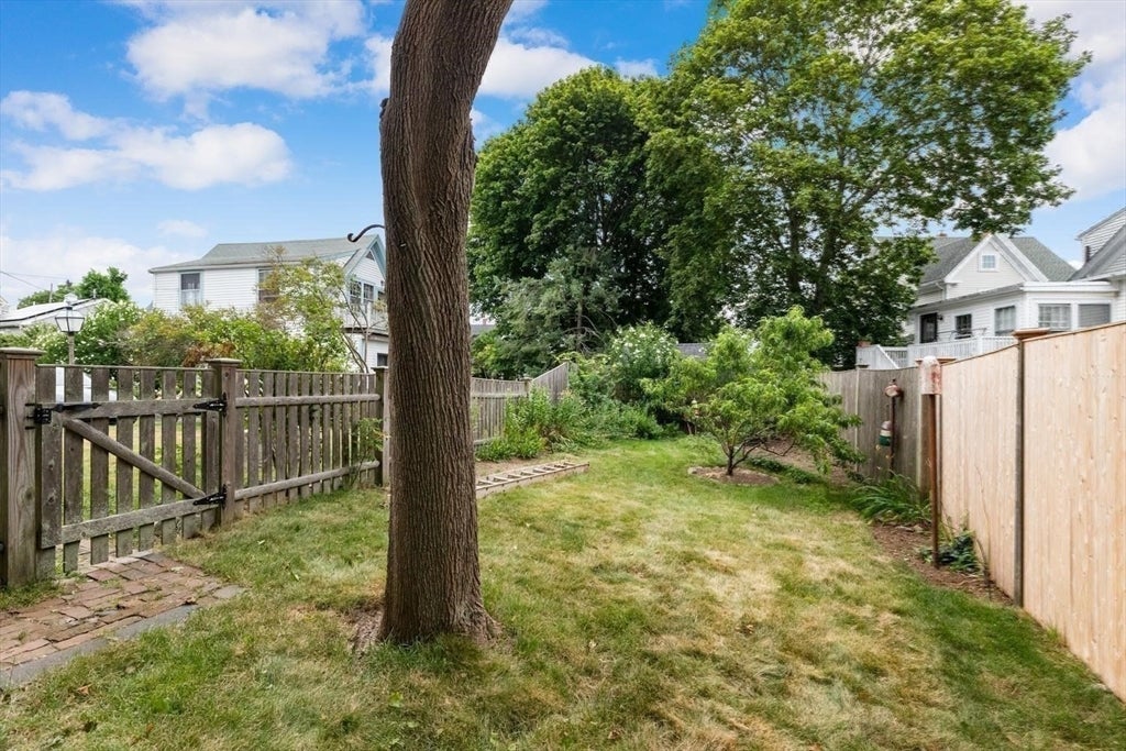 17 Highland Street #1, Rockport, MA Photo #35