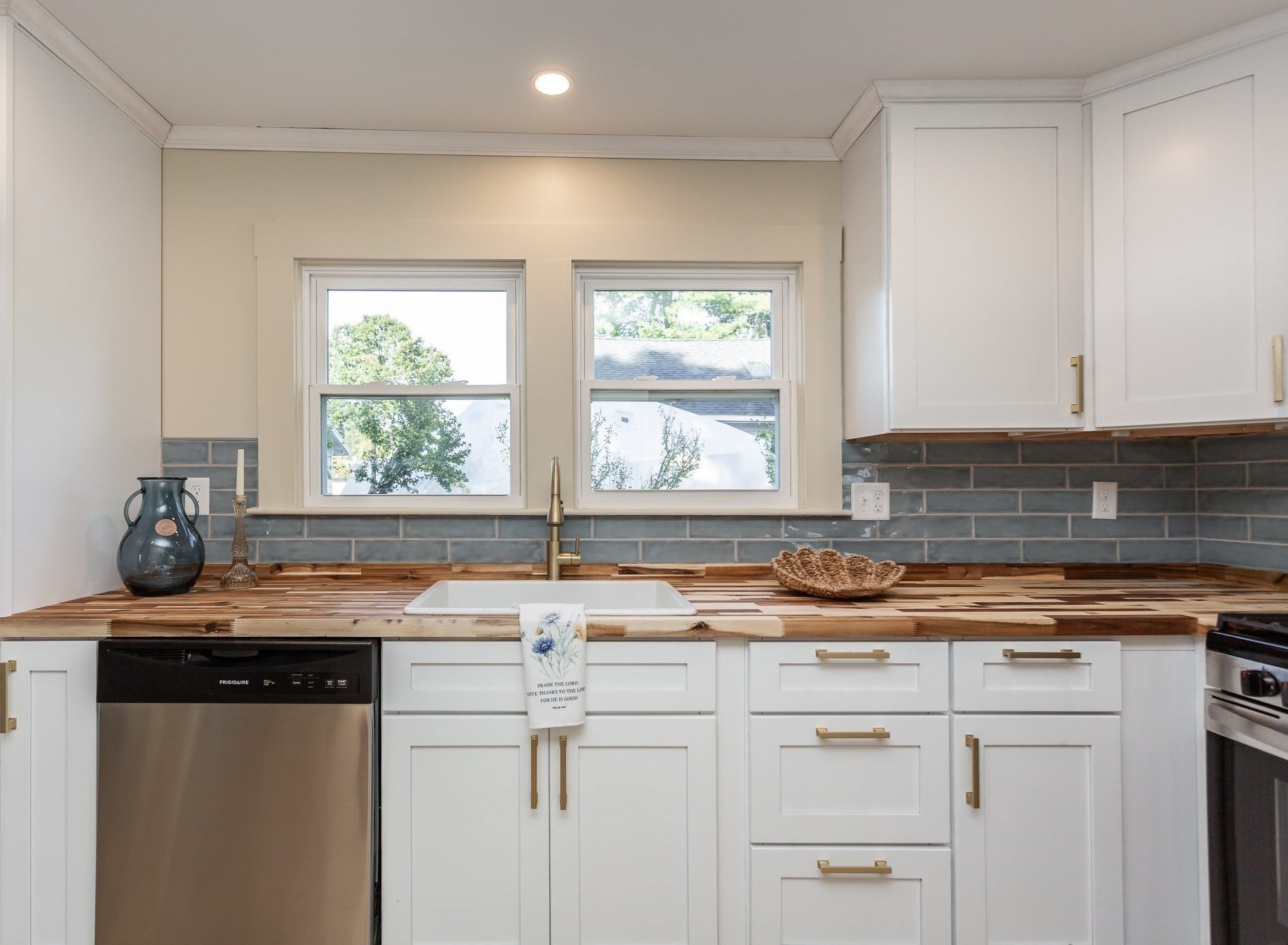 13 Datewood St, Wareham, MA Photo #17