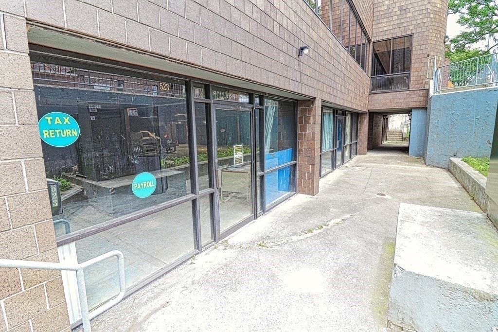 499 Essex Street Lower Level