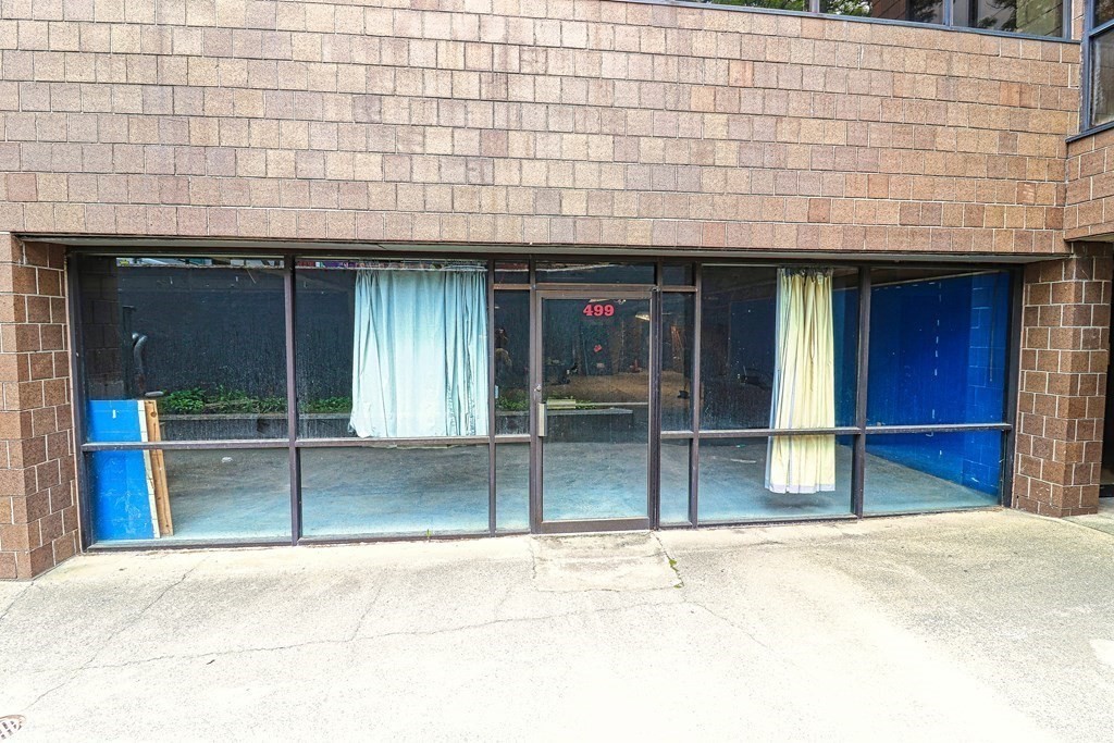 499 Essex Street Lower Level