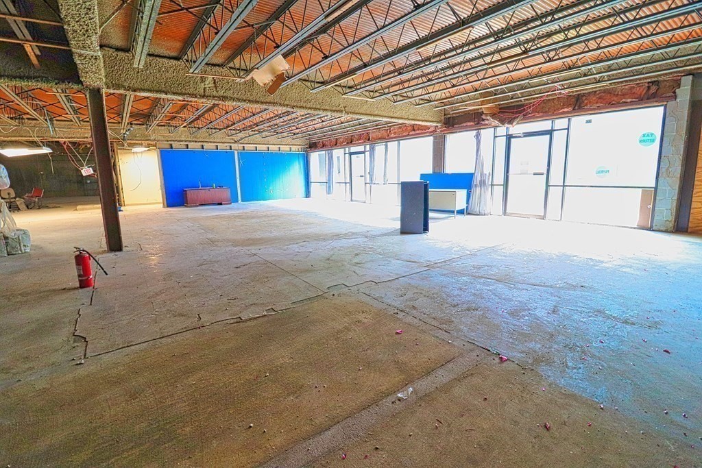 499 Essex Street Lower Level