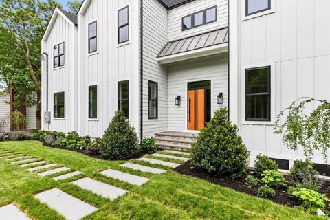 37 Philip Road Lexington MA 02421