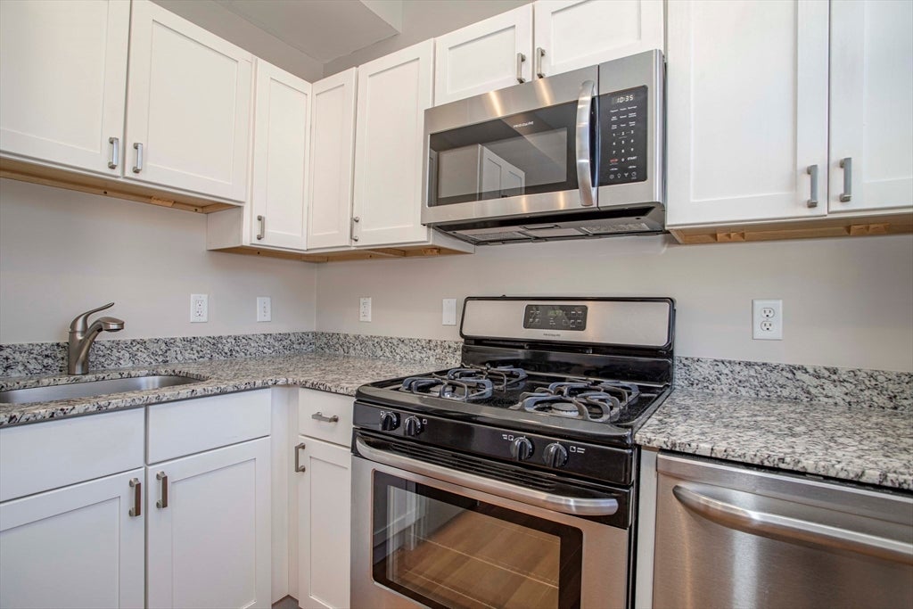 28 Cooper St #1, Boston, MA, 28 Cooper St #1, Boston, MA Photo #2