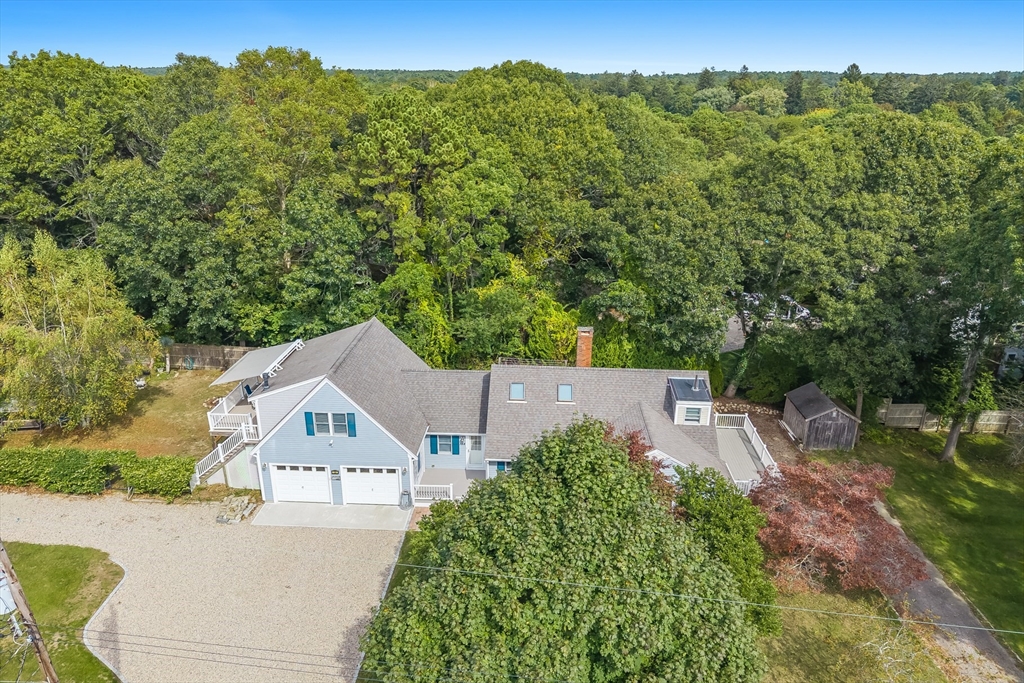 158 Lakeside Dr