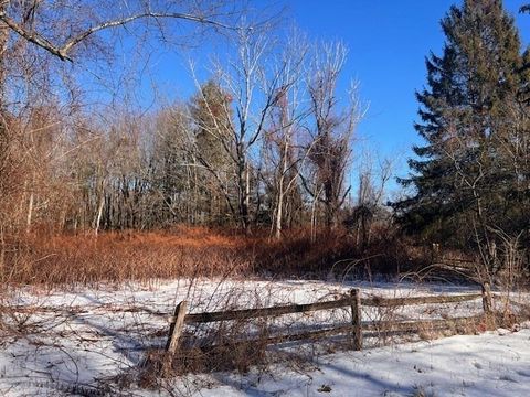 140V Beebe Rd Monson MA 01057