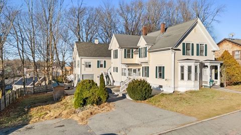 44 Nineteenth St Lowell MA 01850