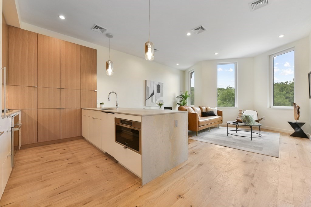80 Terrace Street 501