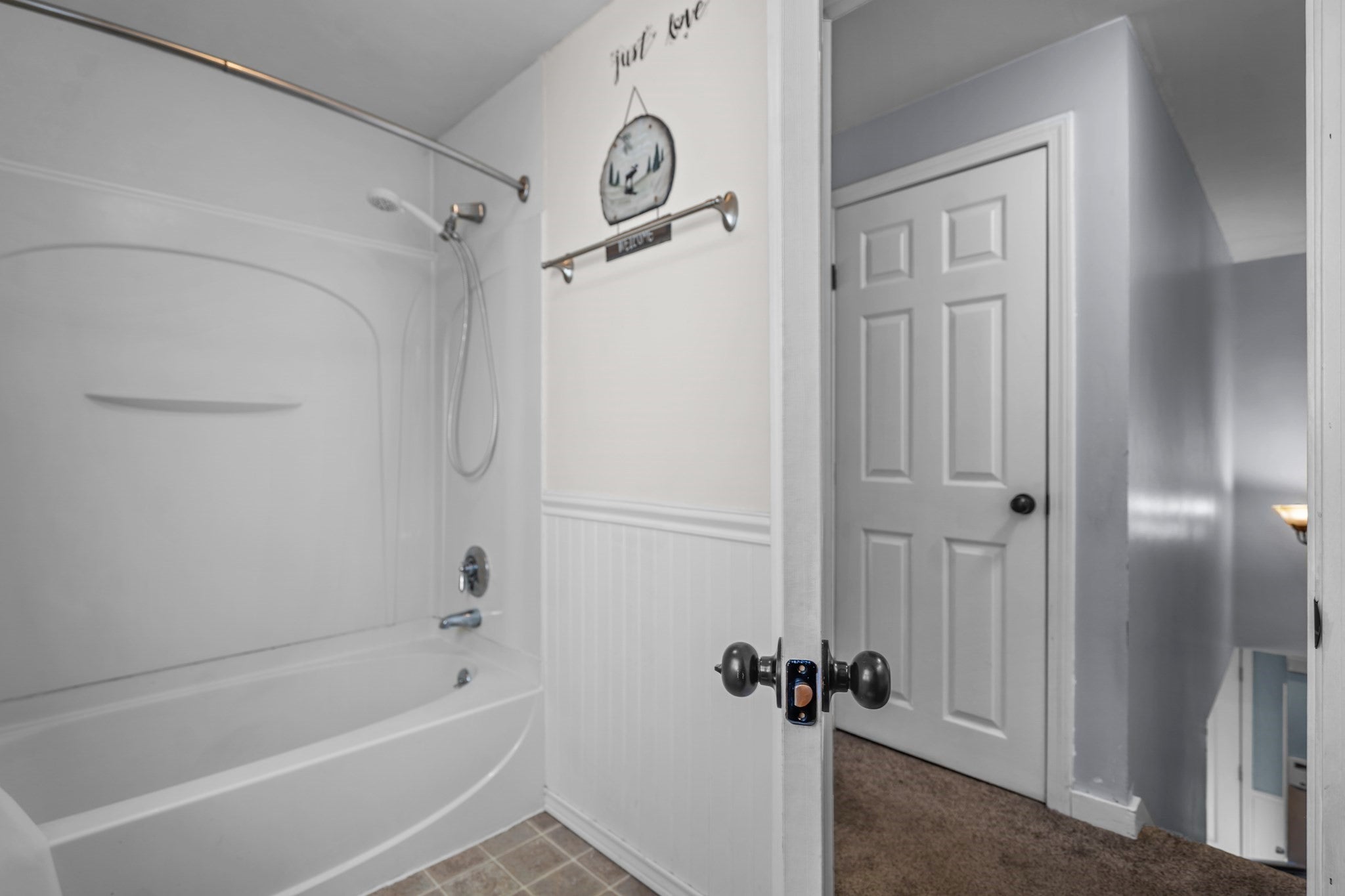 105 Freda Ln, Lowell, MA, 105 Freda Ln, Lowell, MA Photo #19
