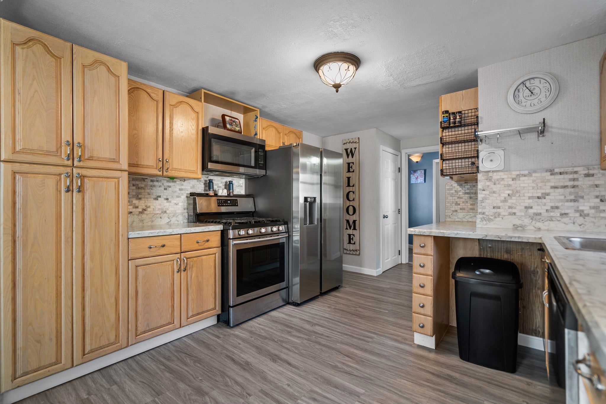 105 Freda Ln, Lowell, MA, 105 Freda Ln, Lowell, MA Photo #10