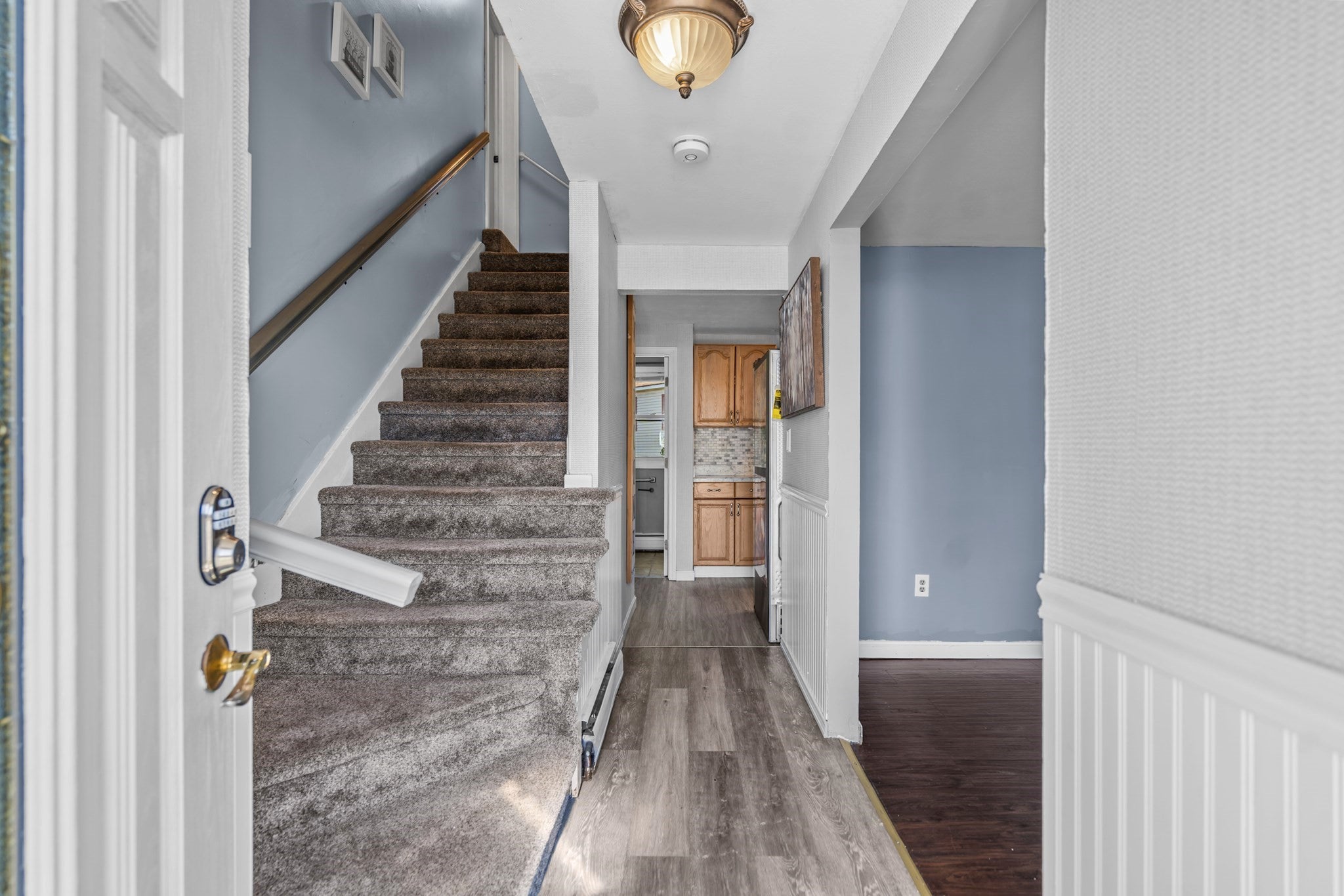 105 Freda Ln, Lowell, MA, 105 Freda Ln, Lowell, MA Photo #3