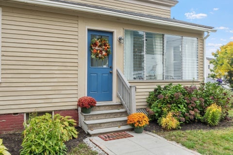 Photo of 2 Hill St, Amesbury, MA 01913 (MLS # 73586290)