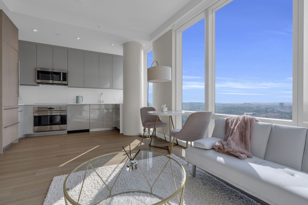 188 Brookline Ave 26G