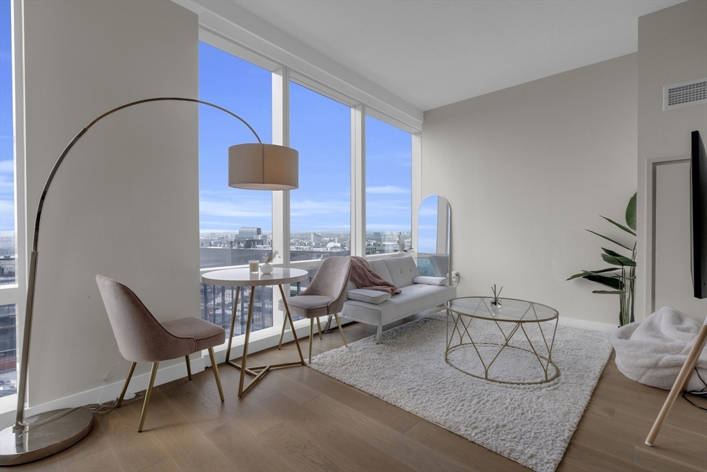 188 Brookline Ave 26G