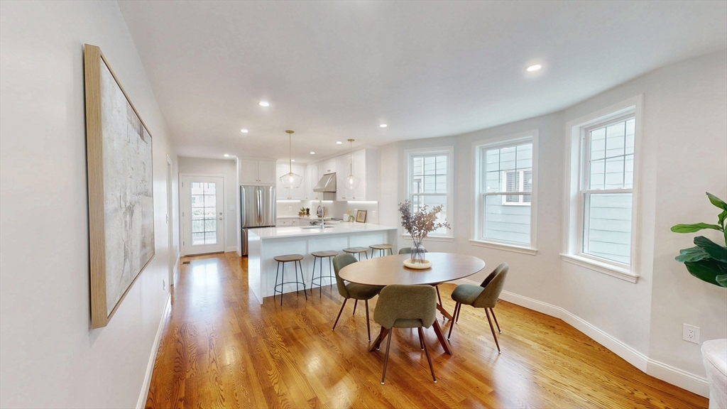 10 Lewis St 2