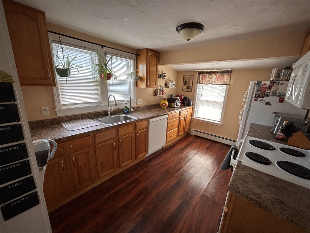 190 Neponset St 1