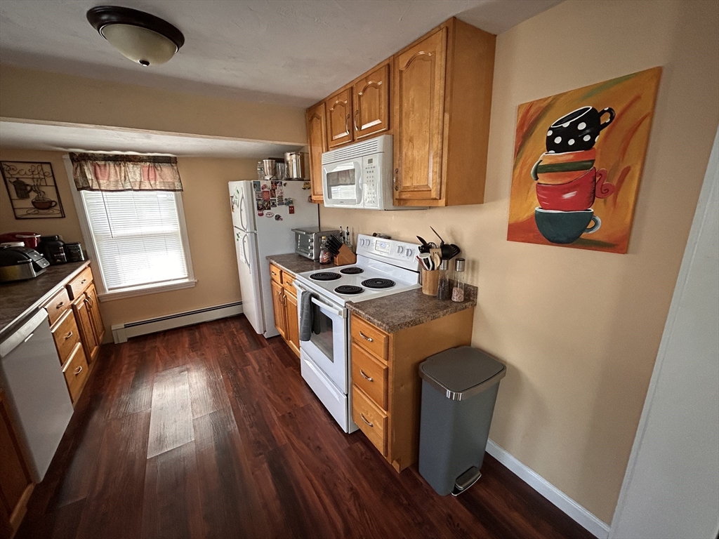 190 Neponset St 1
