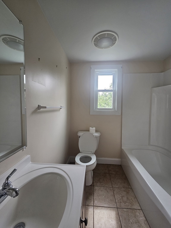 72 Huard St, Fall River, MA Photo #11