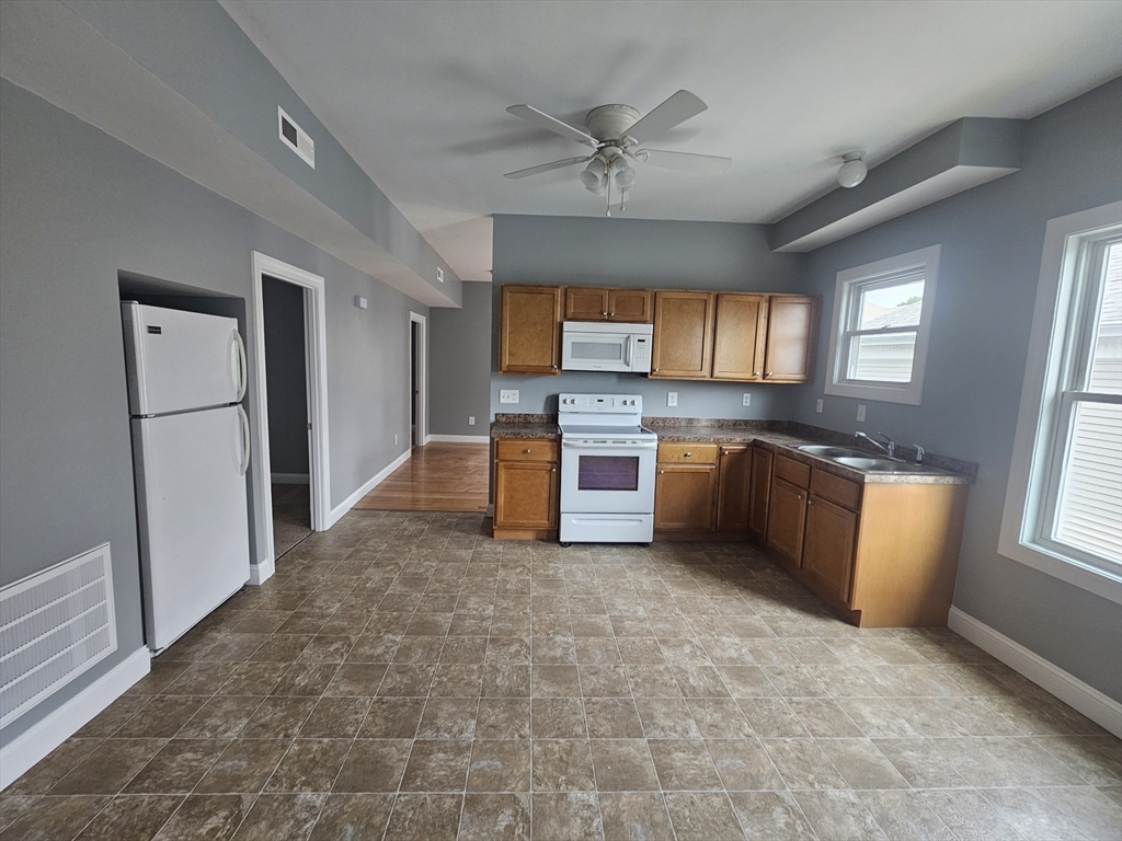 72 Huard St, Fall River, MA Photo #22