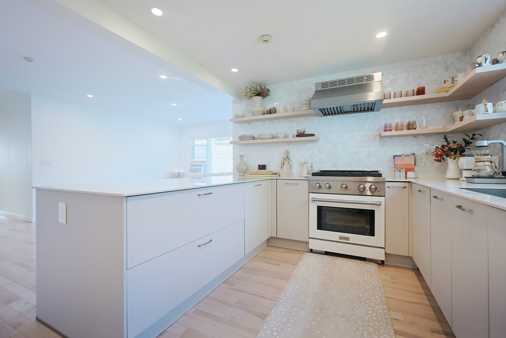 59 Monadnock St 1