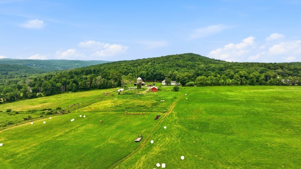 233 Ragged Hill Rd, West Brookfield, MA Photo #29