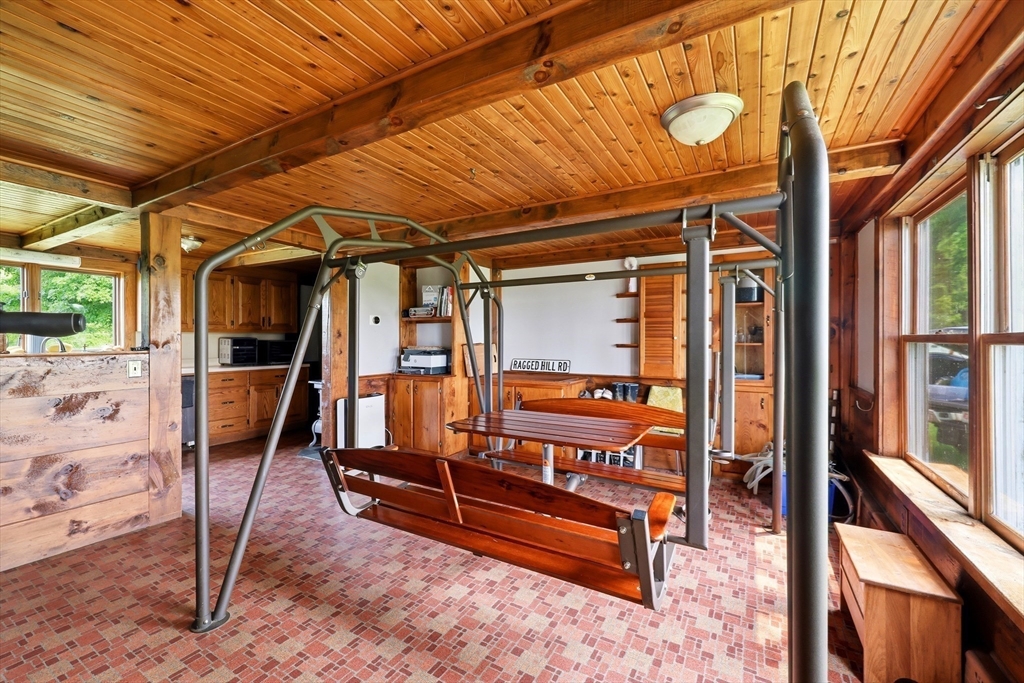 233 Ragged Hill Rd, West Brookfield, MA Photo #7