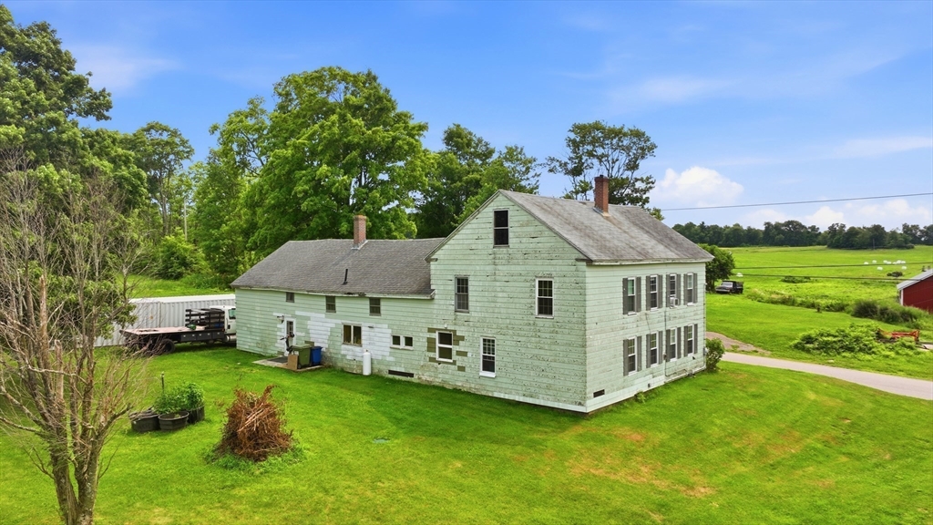 233 Ragged Hill Rd, West Brookfield, MA Photo #4