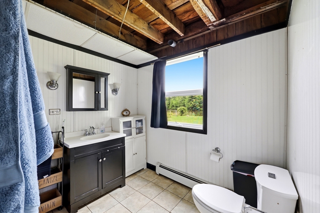 233 Ragged Hill Rd, West Brookfield, MA Photo #14