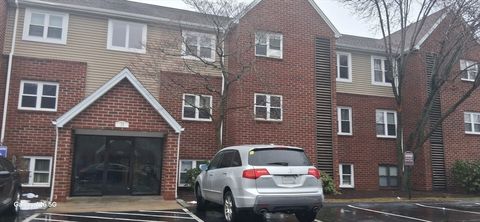 35 Longworth Ave 25 Brockton MA 02301