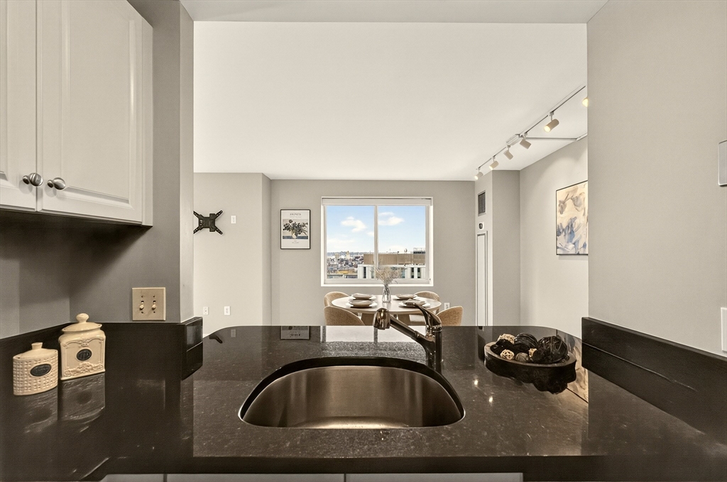 8 Museum Way 1902