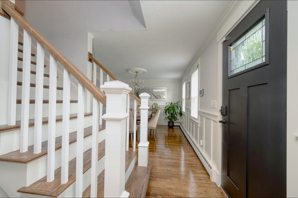 67 Raymond Rd