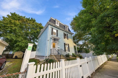 Photo of 28 S Warren St, Haverhill, MA 01835 (MLS # 73578591)