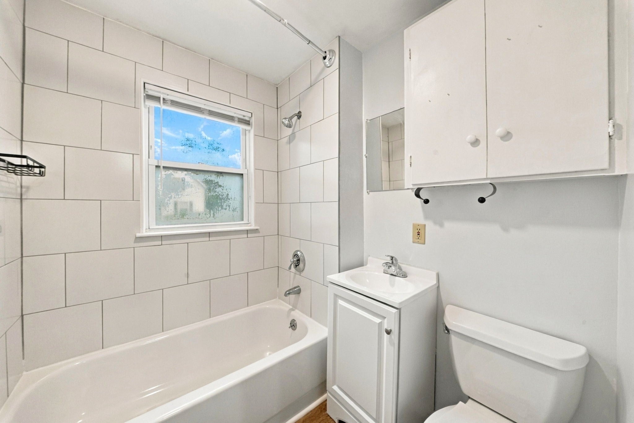 28 S Warren St, Haverhill, MA, 28 S Warren St, Haverhill, MA Photo #25