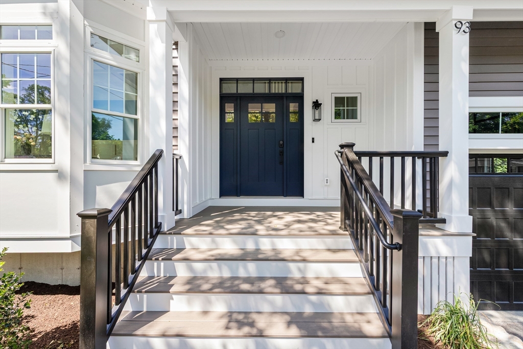 93 Hathaway Circle